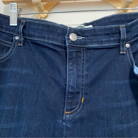 Eileen Fisher Dark Wash Straight Leg Jeans size 16 - Picture 5 of 10